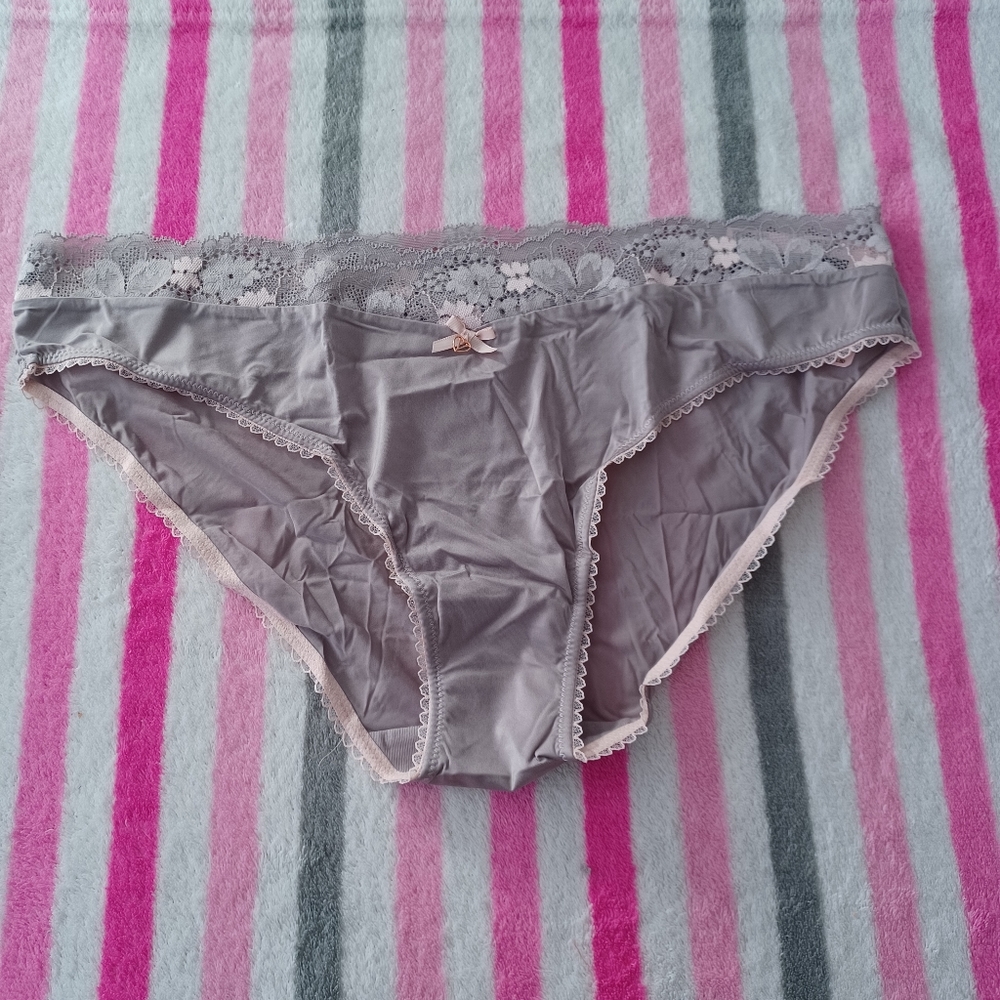 VICTORIA Secret Maternity Lace Bikini Panty